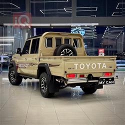 تويوتا لاند كروزر 70 بيك اب